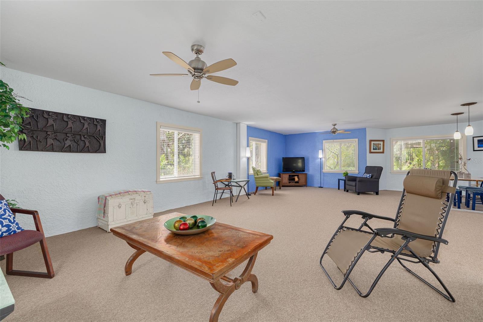 Image 61 of 76 For 2613 59th Street S