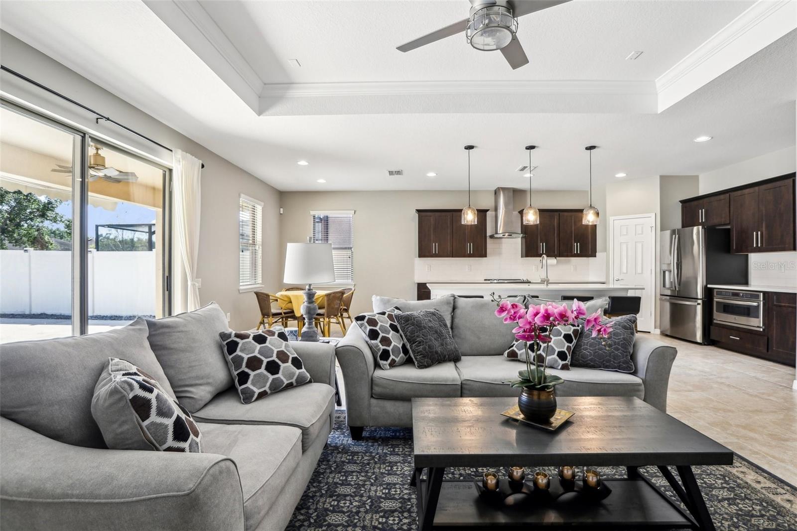 Image 10 of 66 For 2127 Landside Drive
