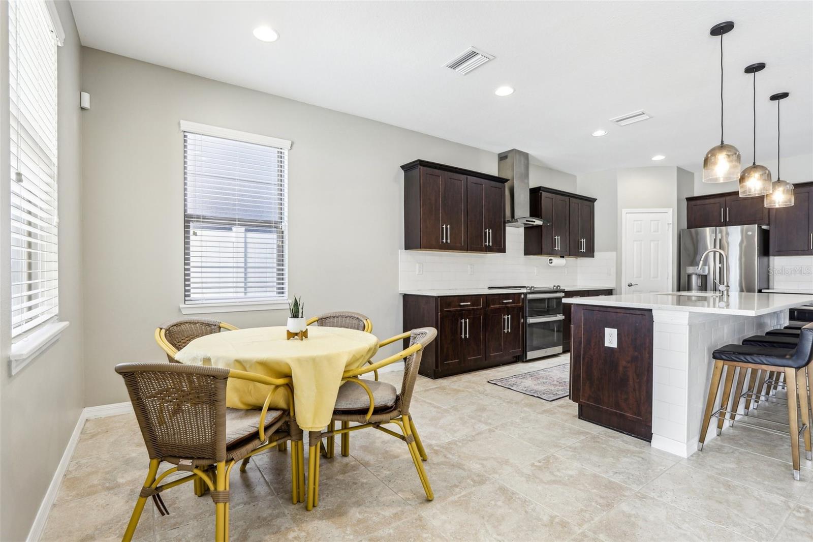 Image 22 of 66 For 2127 Landside Drive