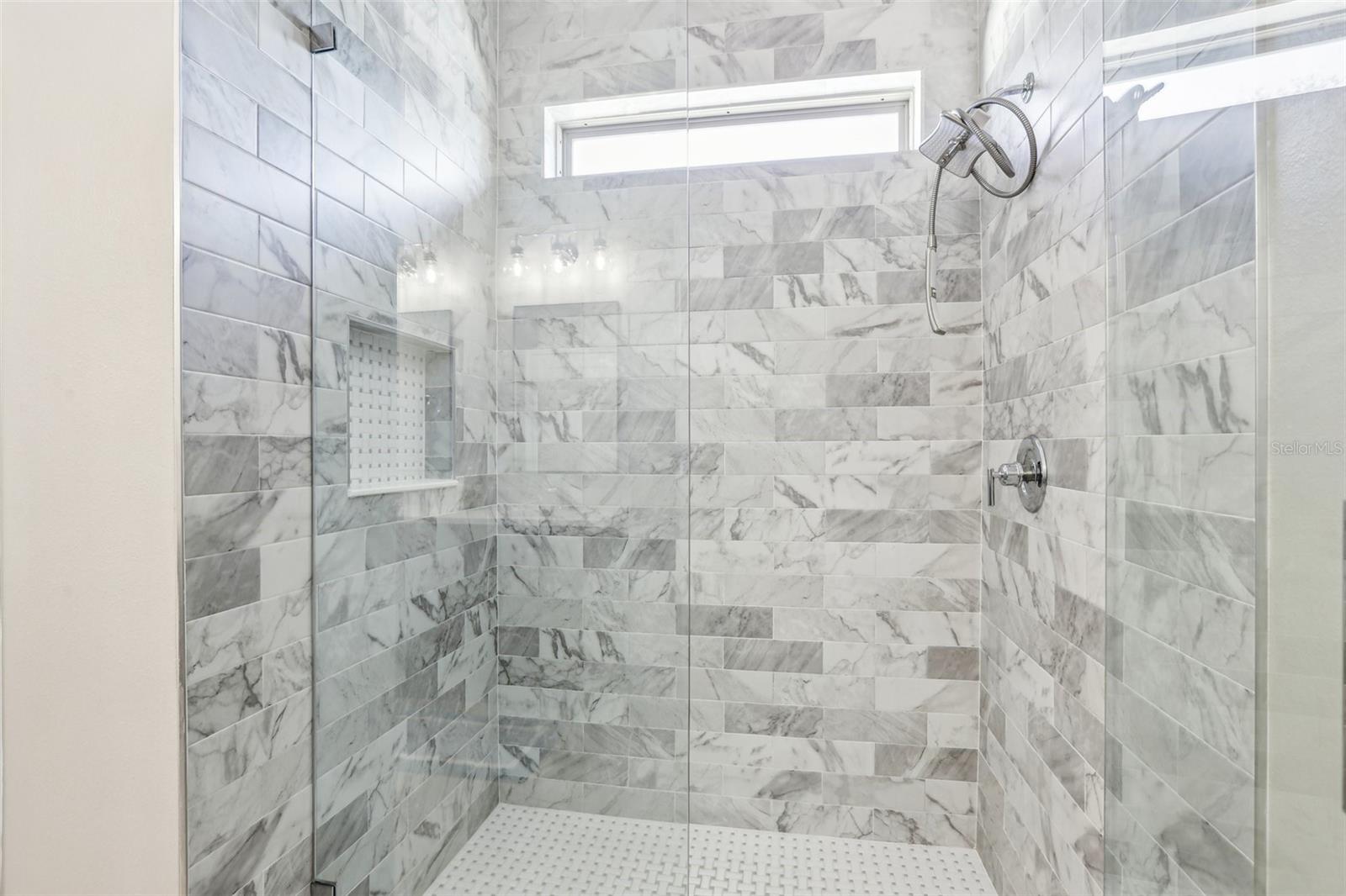Image 39 of 66 For 2127 Landside Drive