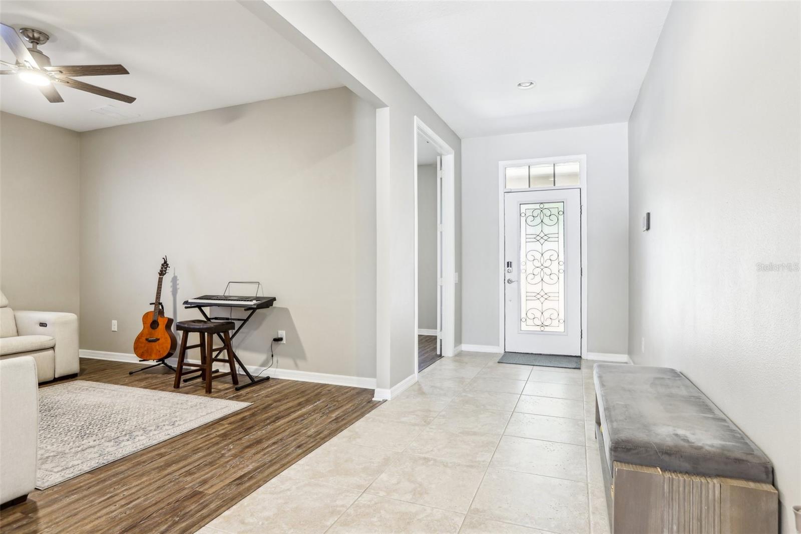 Image 9 of 66 For 2127 Landside Drive
