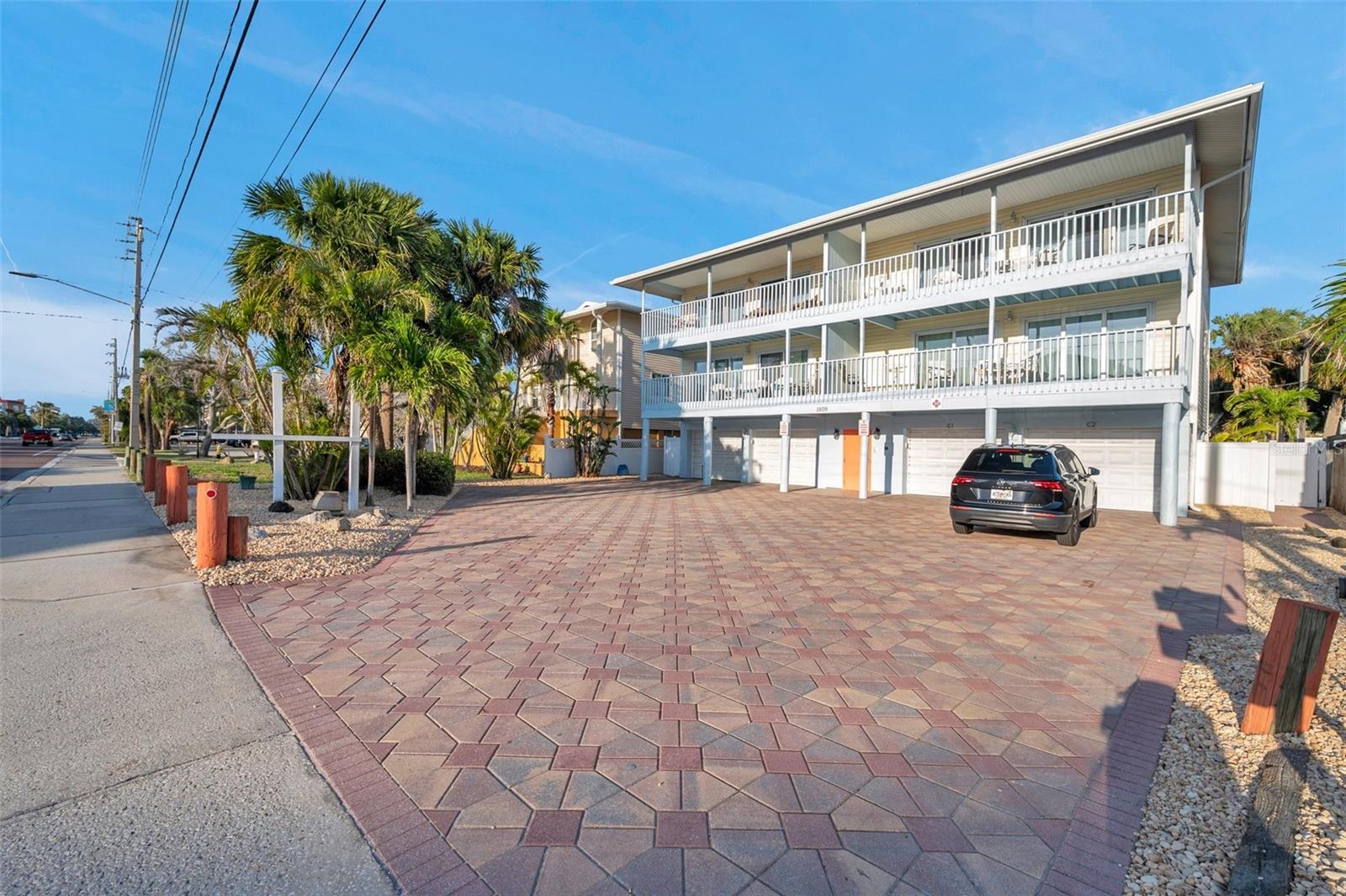 Image 57 of 74 For 1809 Gulf Boulevard