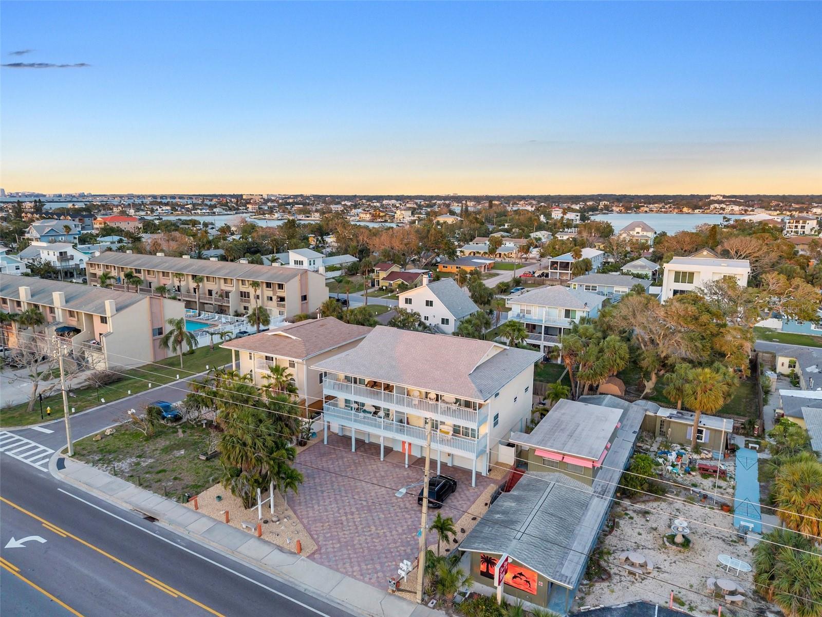 Image 66 of 74 For 1809 Gulf Boulevard