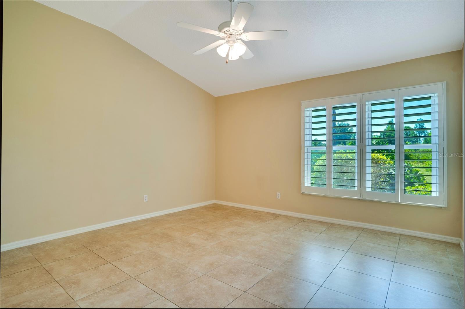 Image 10 of 31 For 2333 Brookfield Greens Circle ,