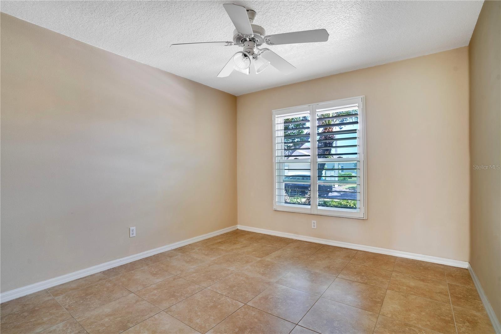 Image 11 of 31 For 2333 Brookfield Greens Circle ,
