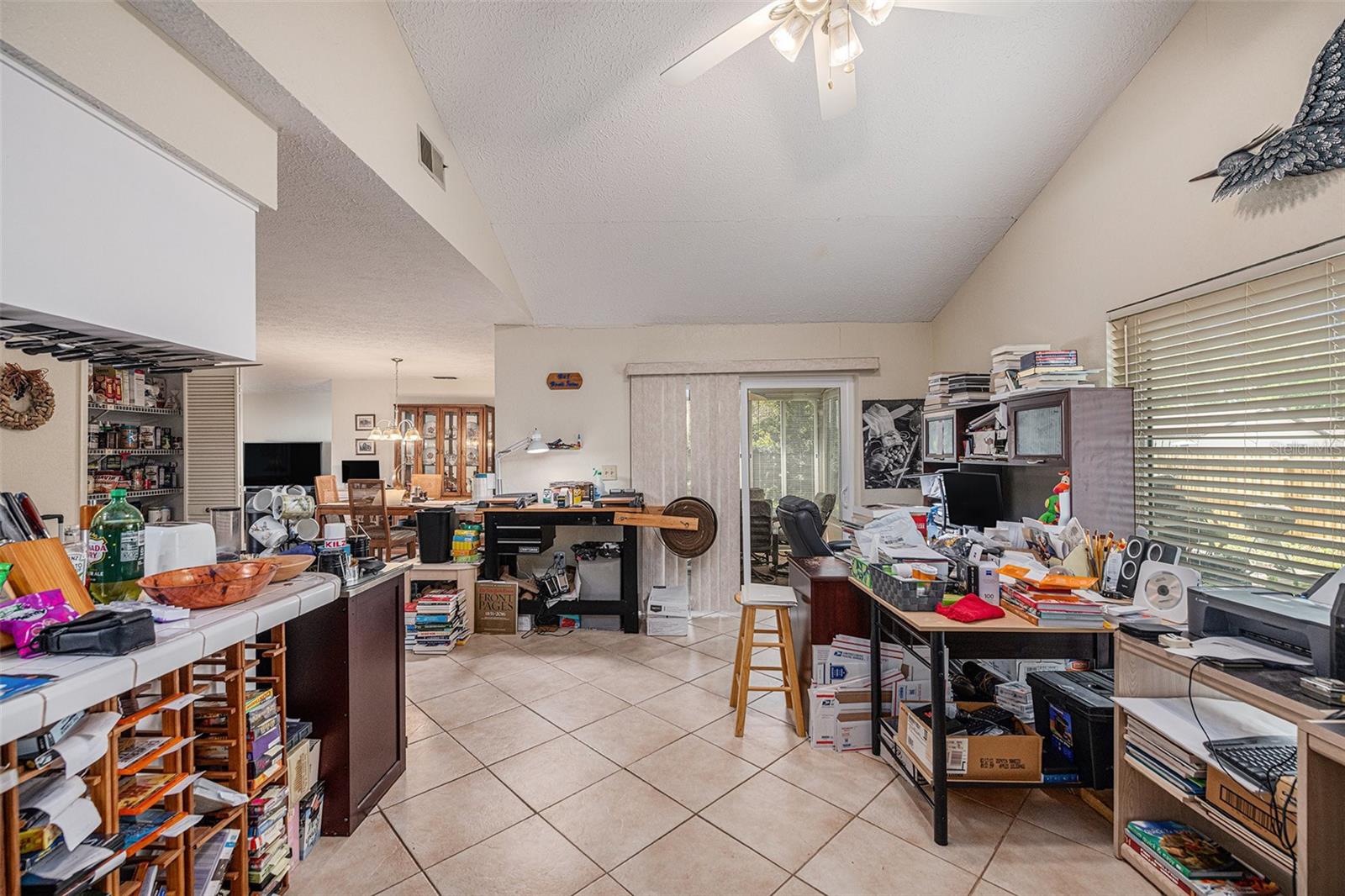 Listing photo id 9 for 12903 Cedar Ridge Drive