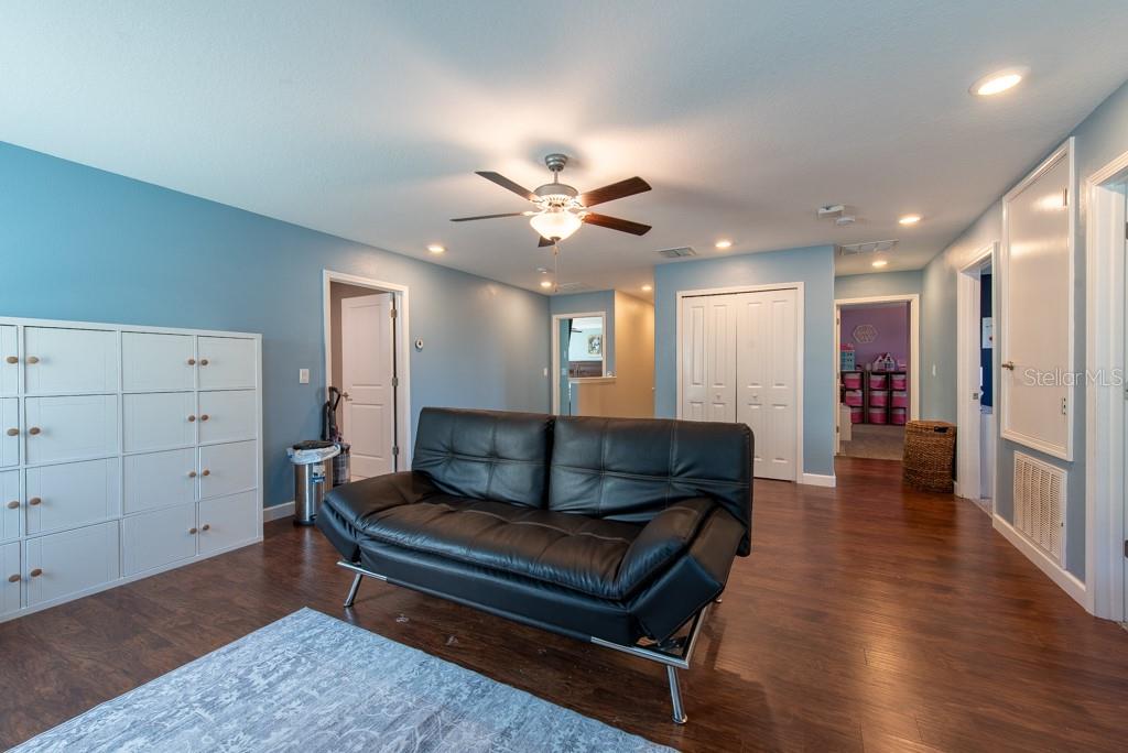 Listing photo id 19 for 13639 Ashlar Slate Place
