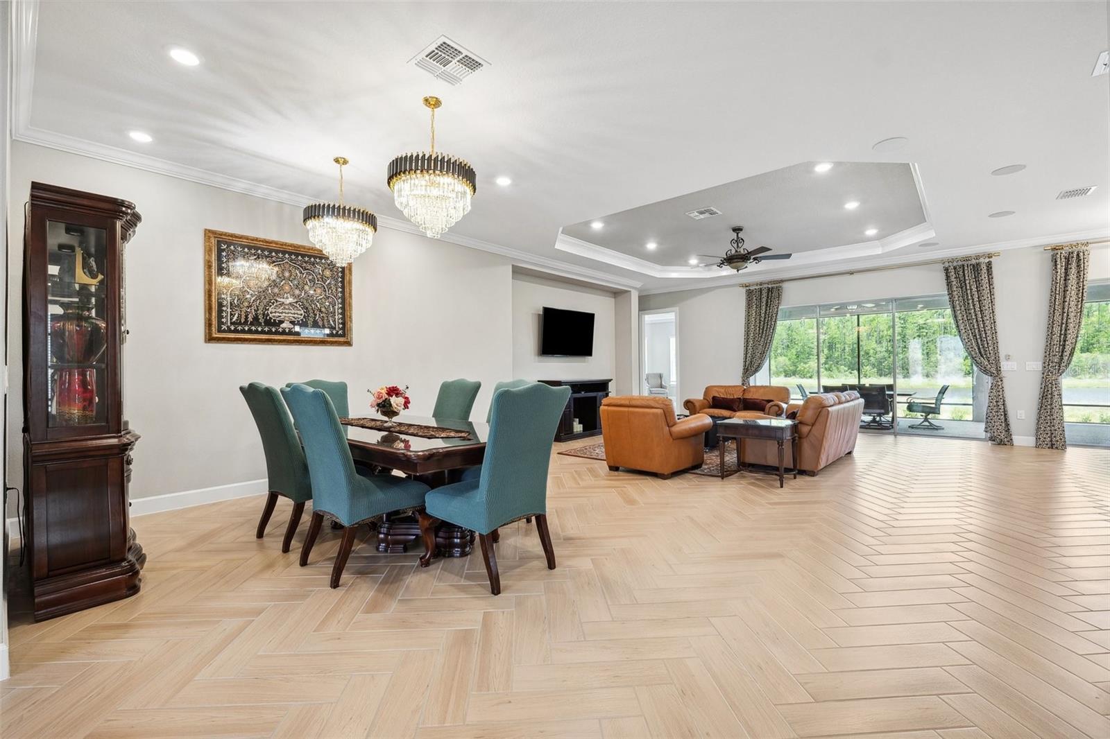 Image 11 of 73 For 29906 Radice Court