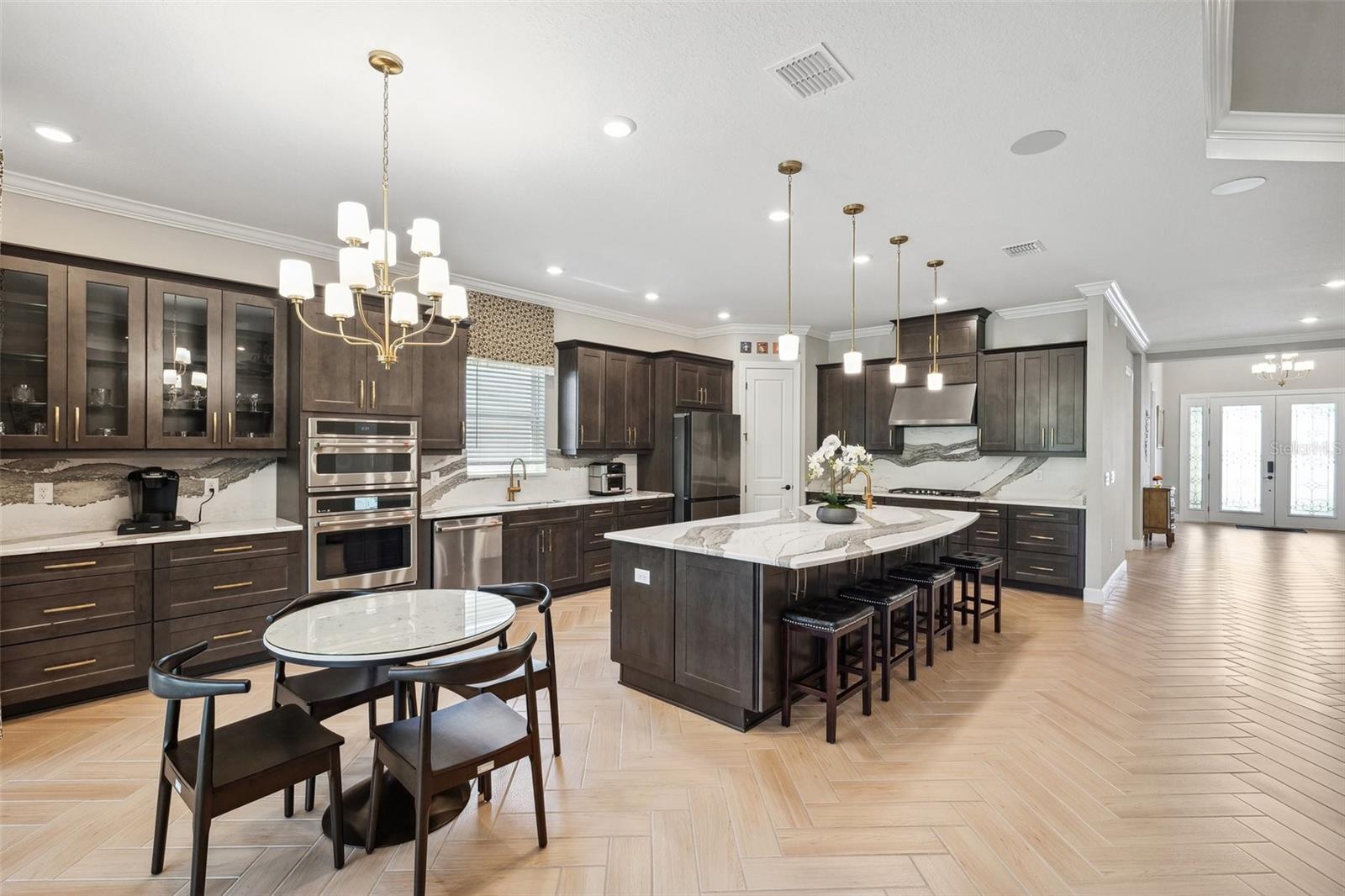 Image 20 of 73 For 29906 Radice Court