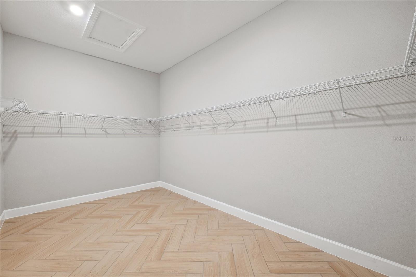 Image 35 of 73 For 29906 Radice Court