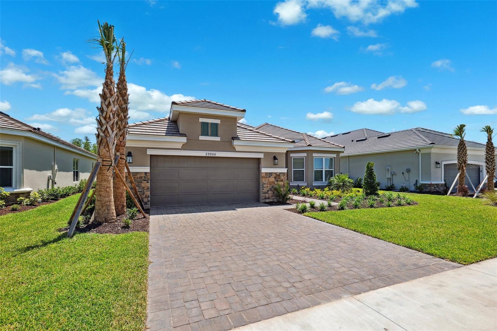 Image 4 of 73 For 29906 Radice Court