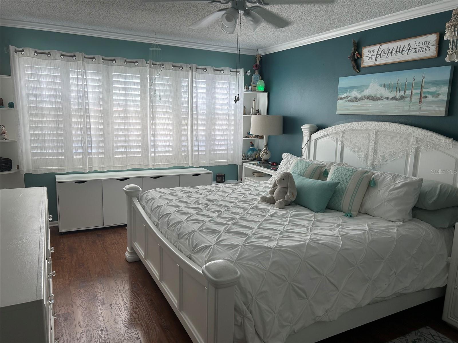 Image 10 of 33 For 6190 80th Street N 204