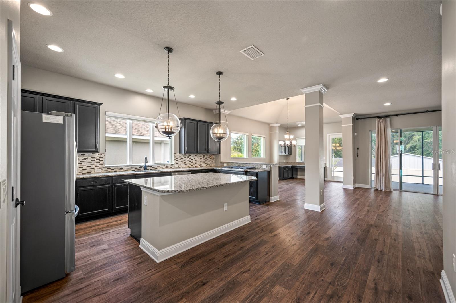 Image 14 of 45 For 1301 Cadence Court