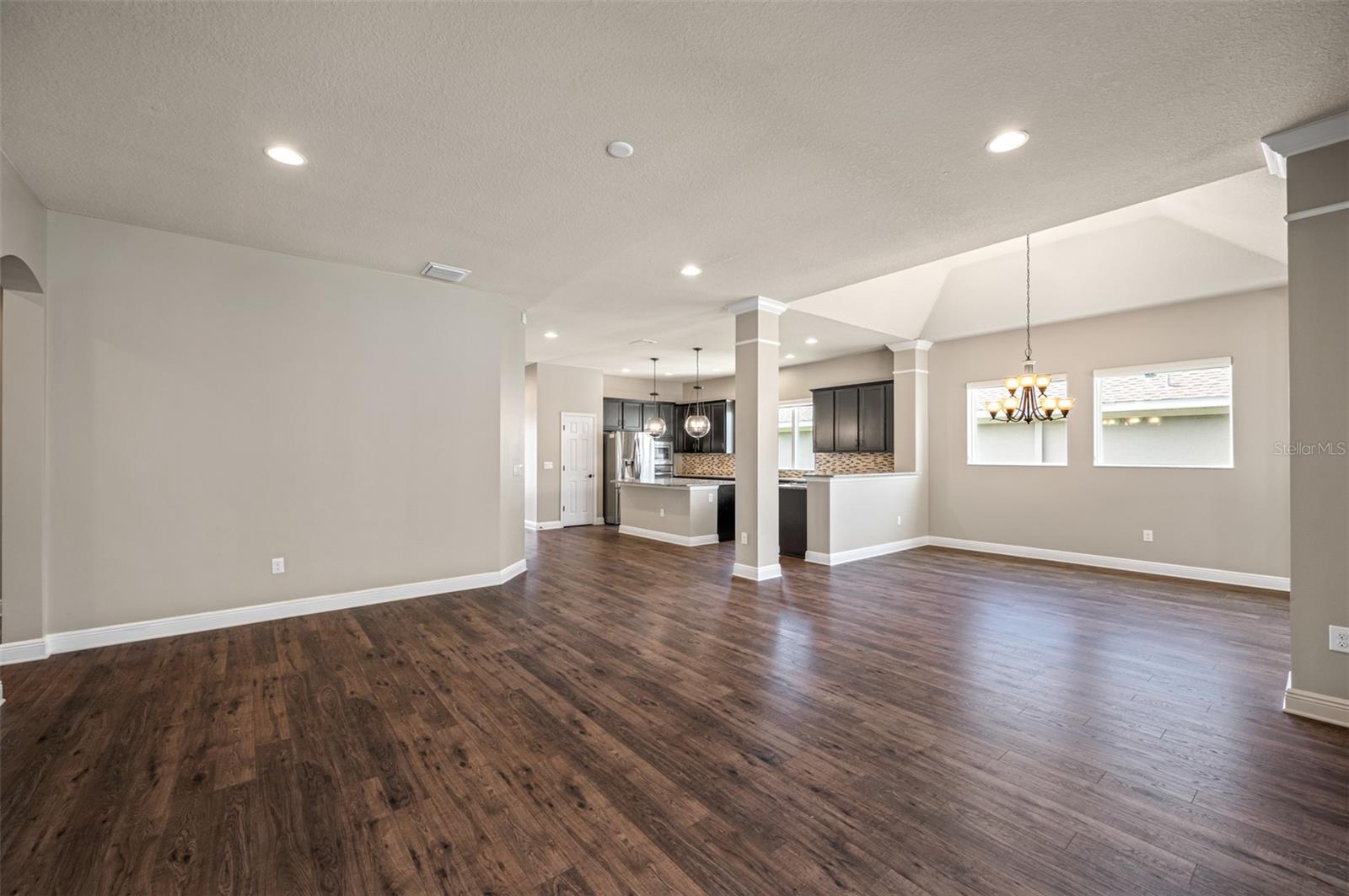 Image 17 of 45 For 1301 Cadence Court