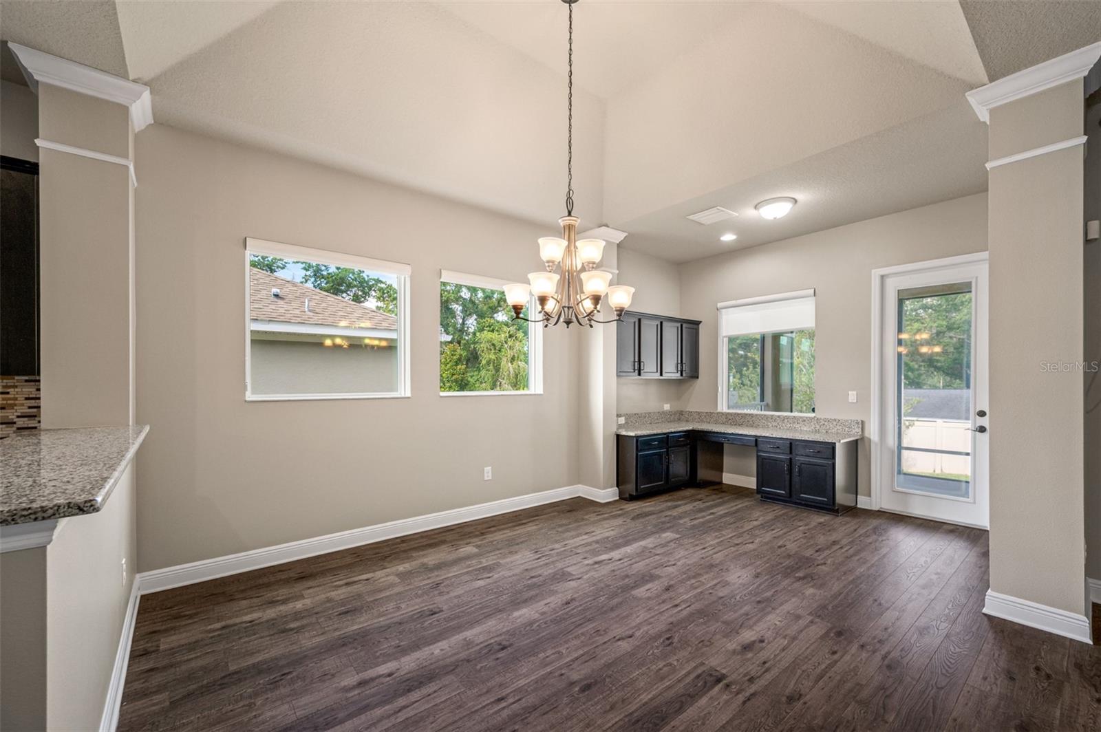 Image 19 of 45 For 1301 Cadence Court