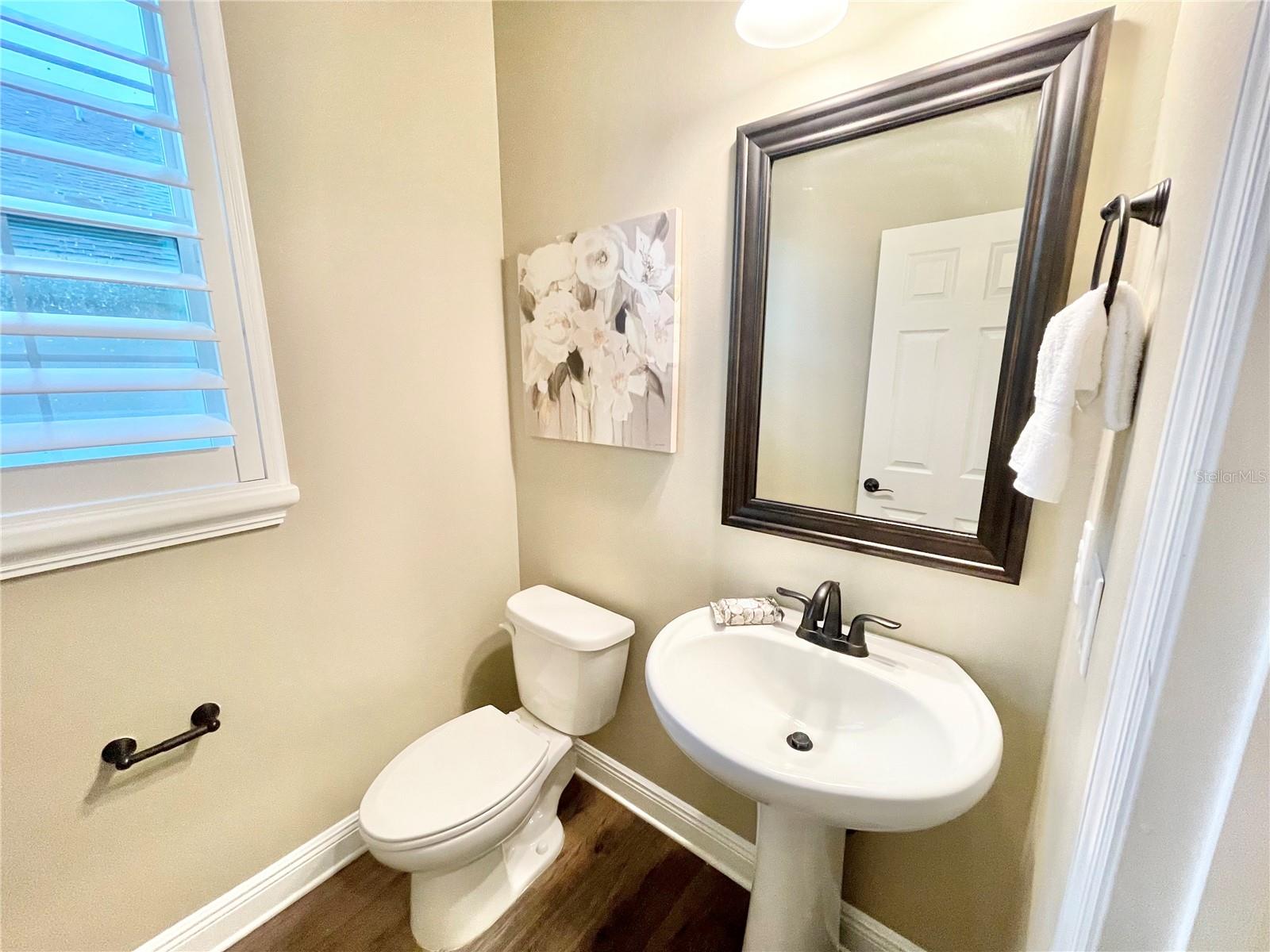 Image 32 of 45 For 1301 Cadence Court