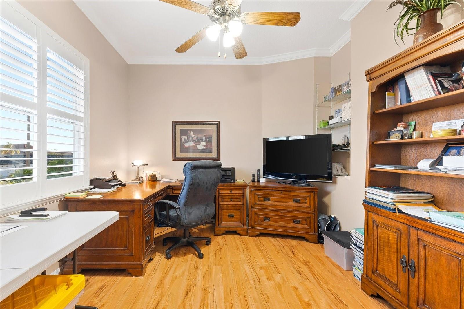 Image 35 of 64 For 3505 Seaway Drive