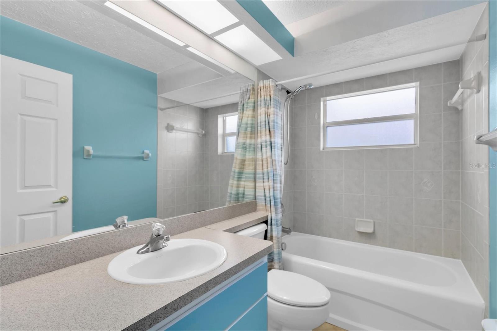 Image 11 of 37 For 7933 Floradora Drive