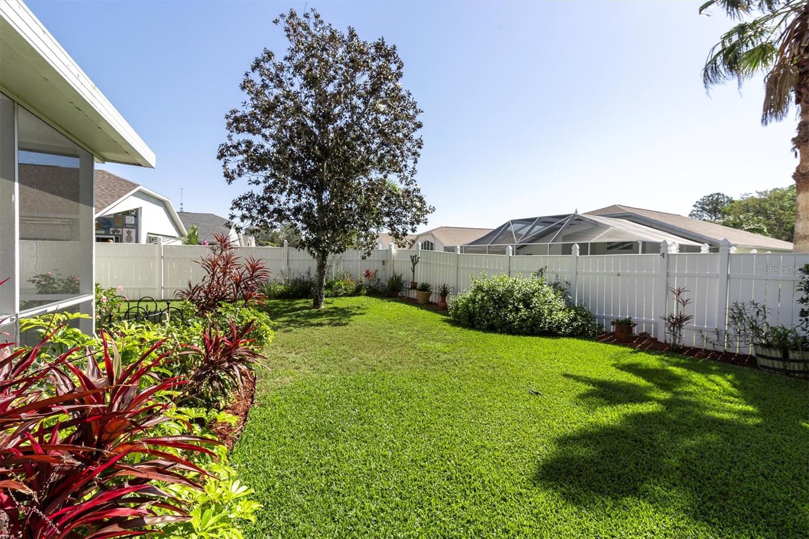 Image 15 of 37 For 7933 Floradora Drive