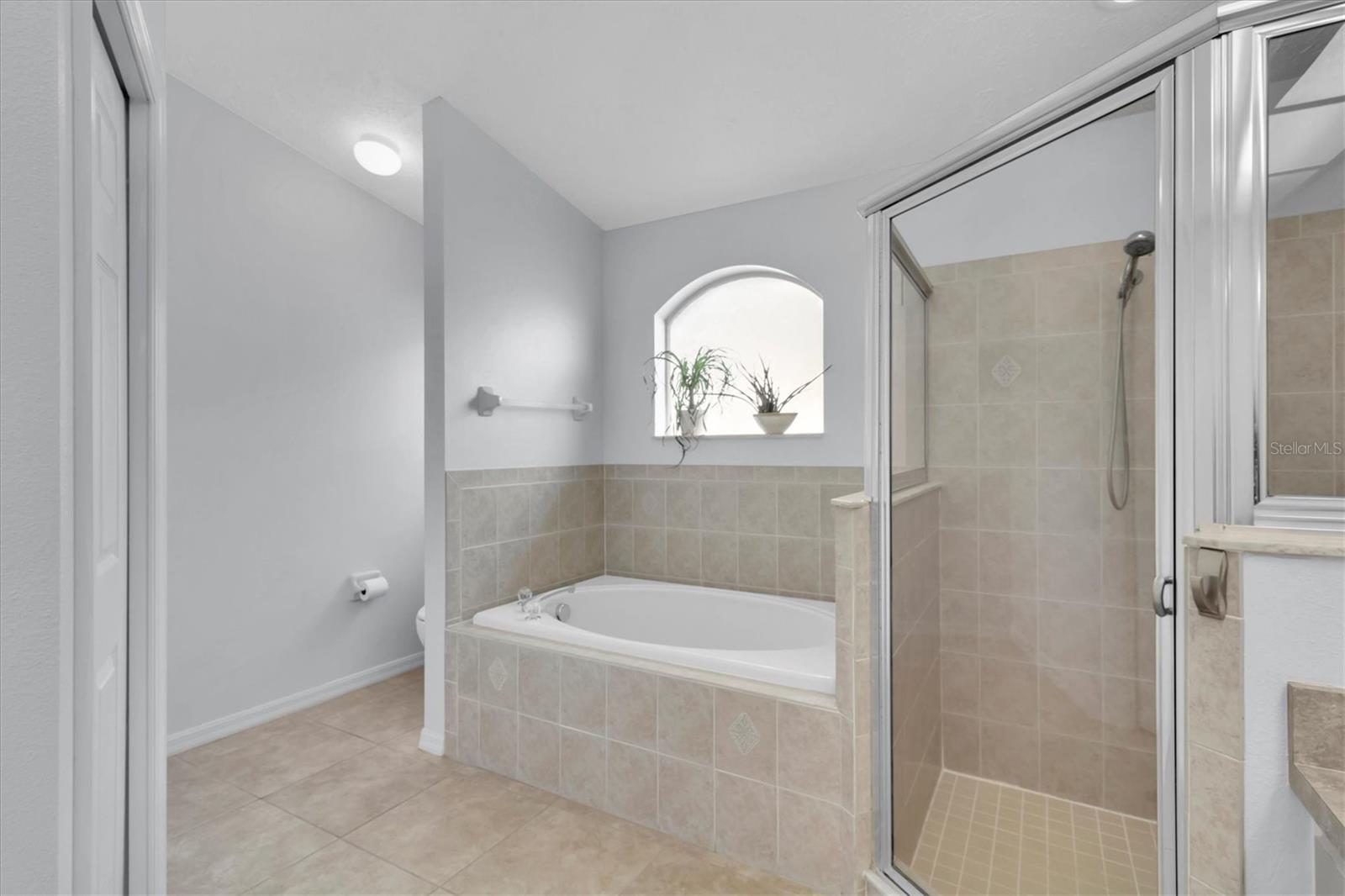 Image 23 of 37 For 7933 Floradora Drive