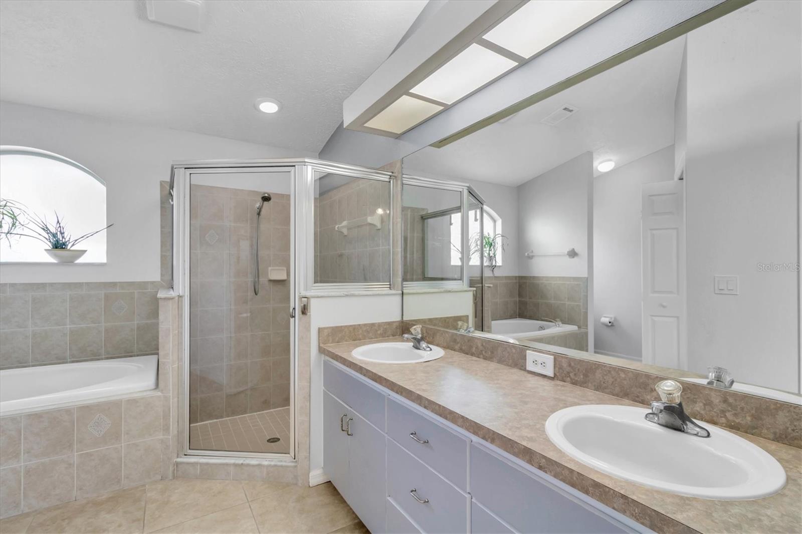 Image 8 of 37 For 7933 Floradora Drive