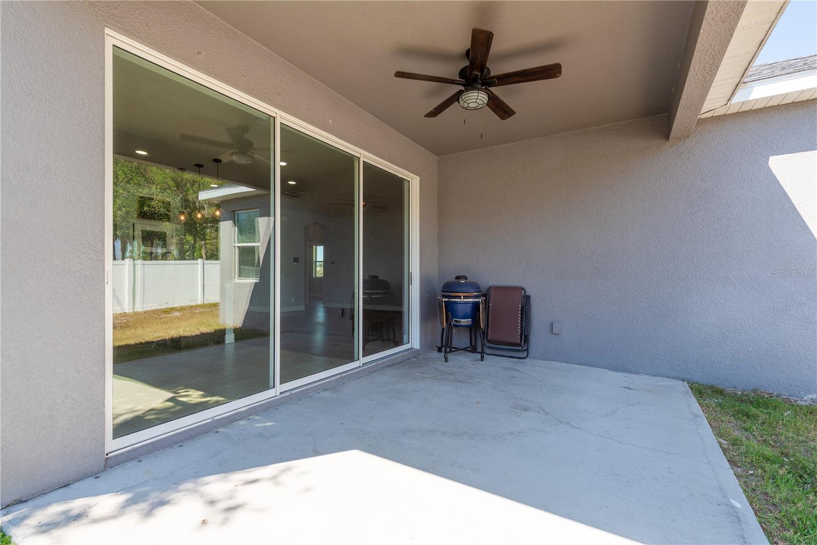 Listing photo id 28 for 14512 Balloch Drive