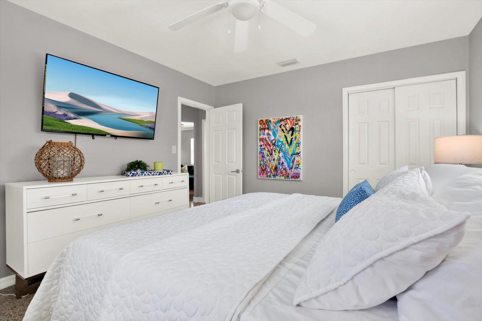 Image 15 of 24 For 7800 Causeway Boulevard N