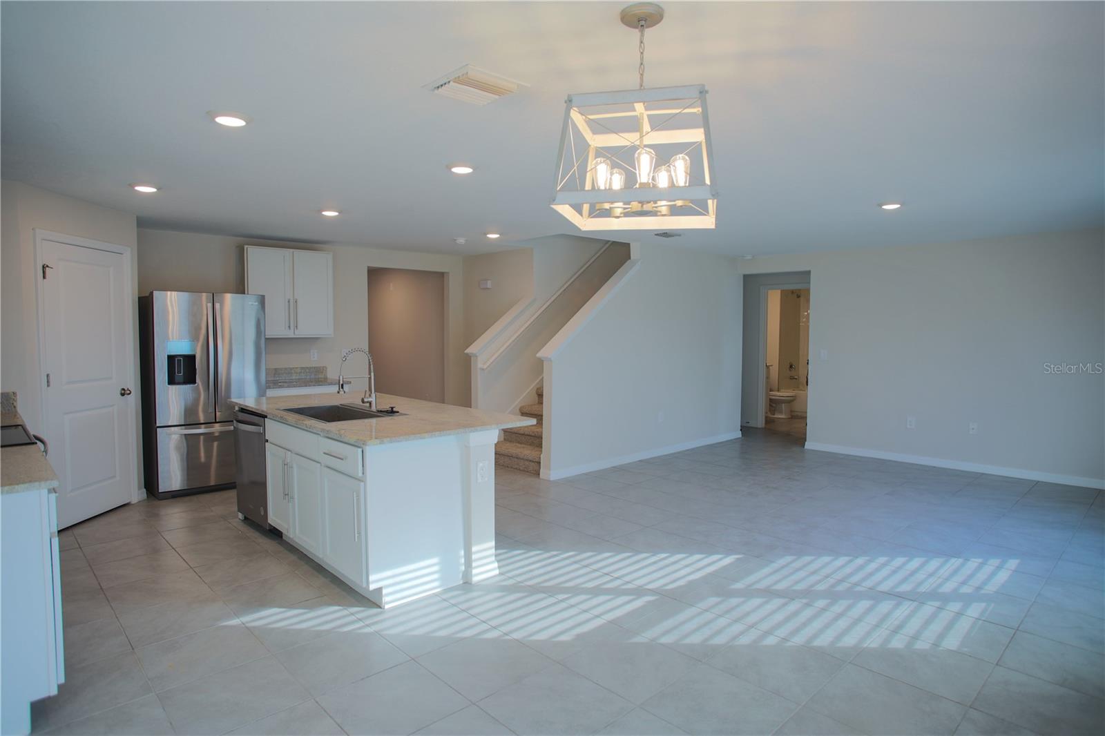 Image 2 of 35 For 16769 Parker River Street