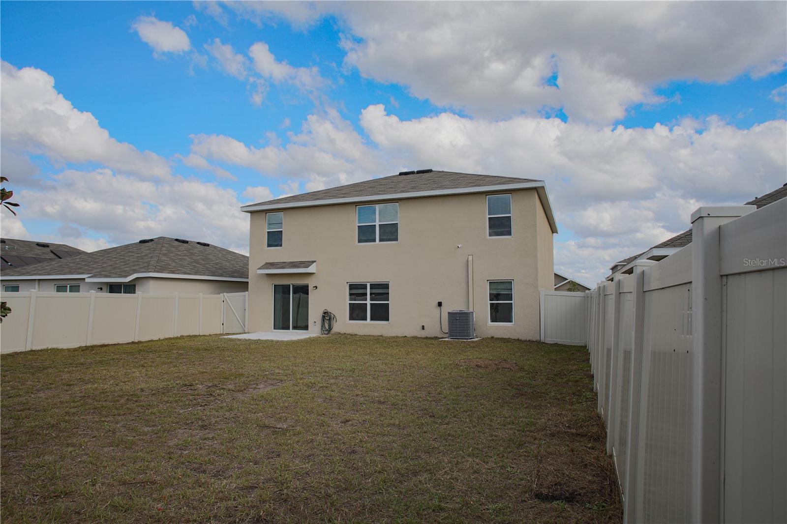 Image 34 of 35 For 16769 Parker River Street