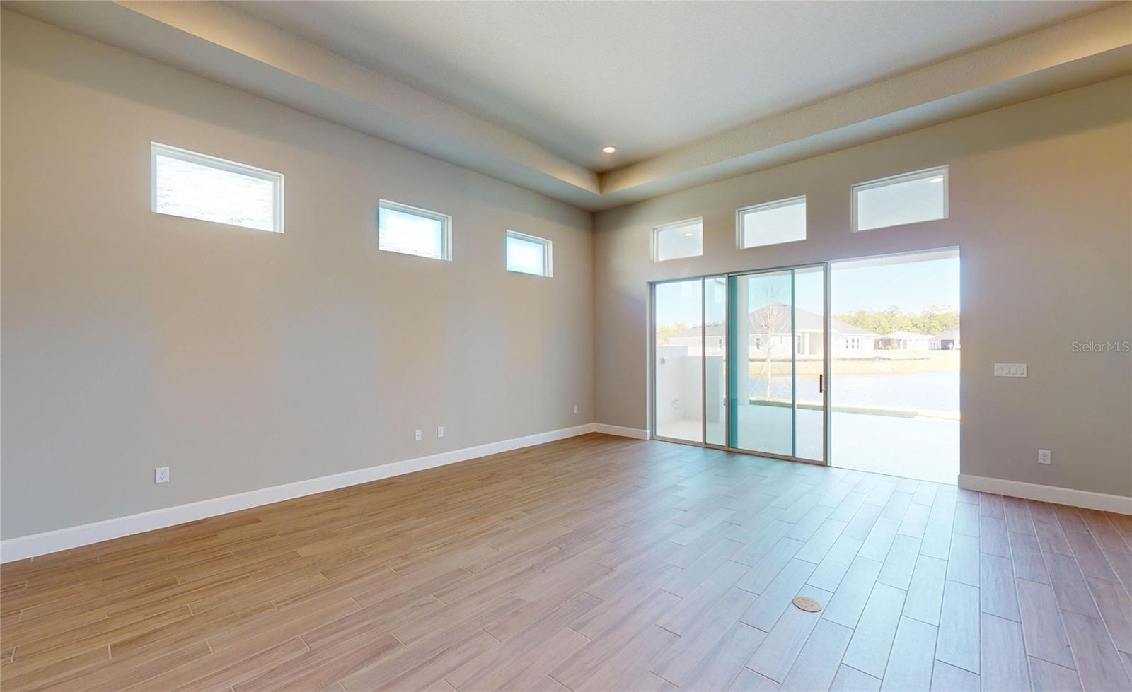 Image 4 of 26 For 455 Stirling Bridge Drive