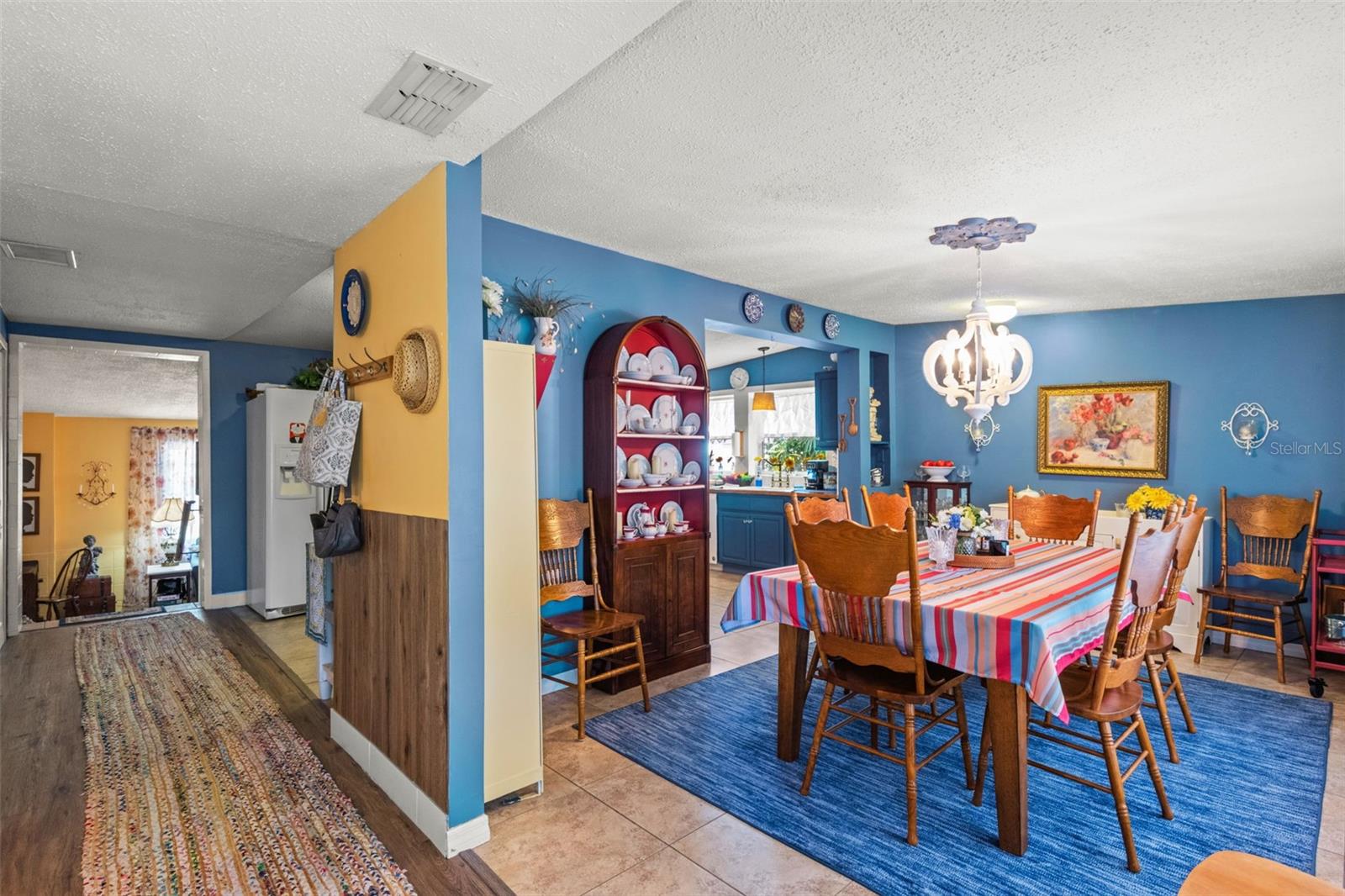 Image 7 of 40 For 2805 Olavet Court