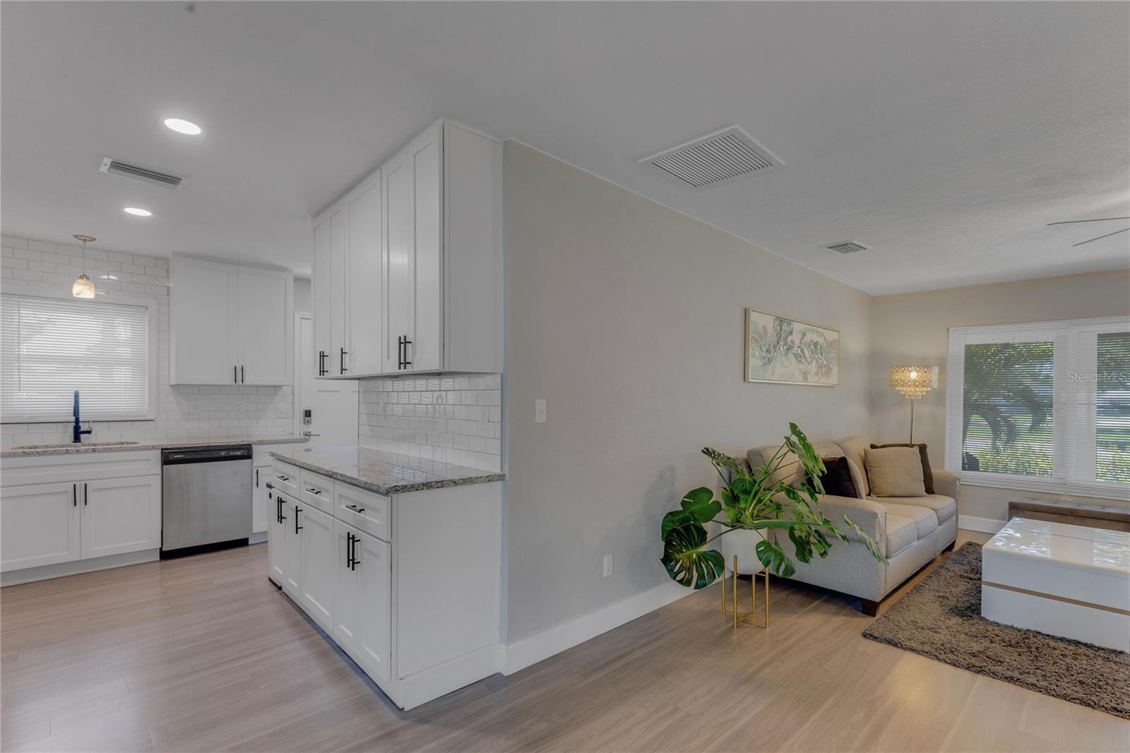 Image 11 of 38 For 5591 15th Avenue N