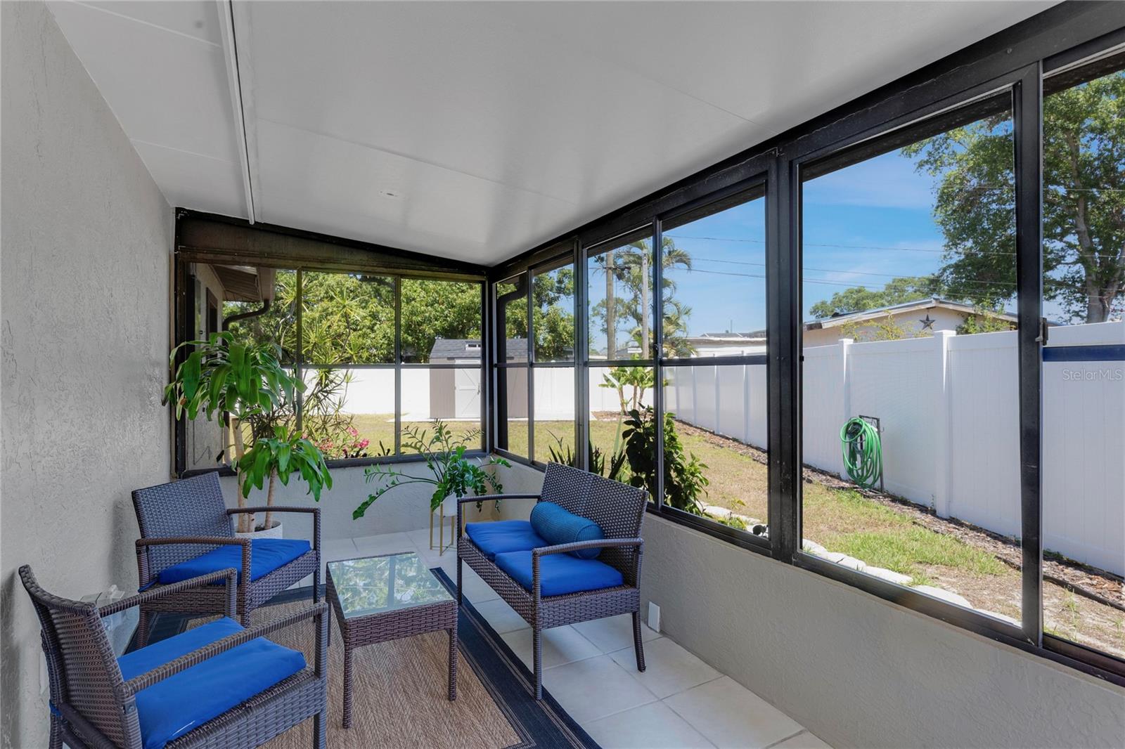 Image 24 of 38 For 5591 15th Avenue N