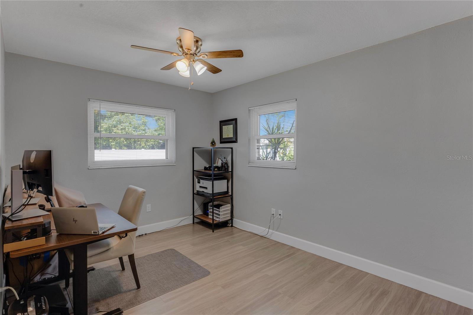 Image 27 of 38 For 5591 15th Avenue N