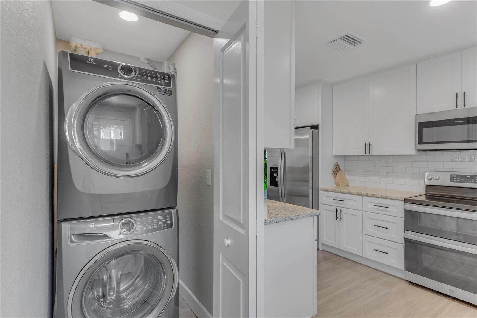 Image 37 of 38 For 5591 15th Avenue N