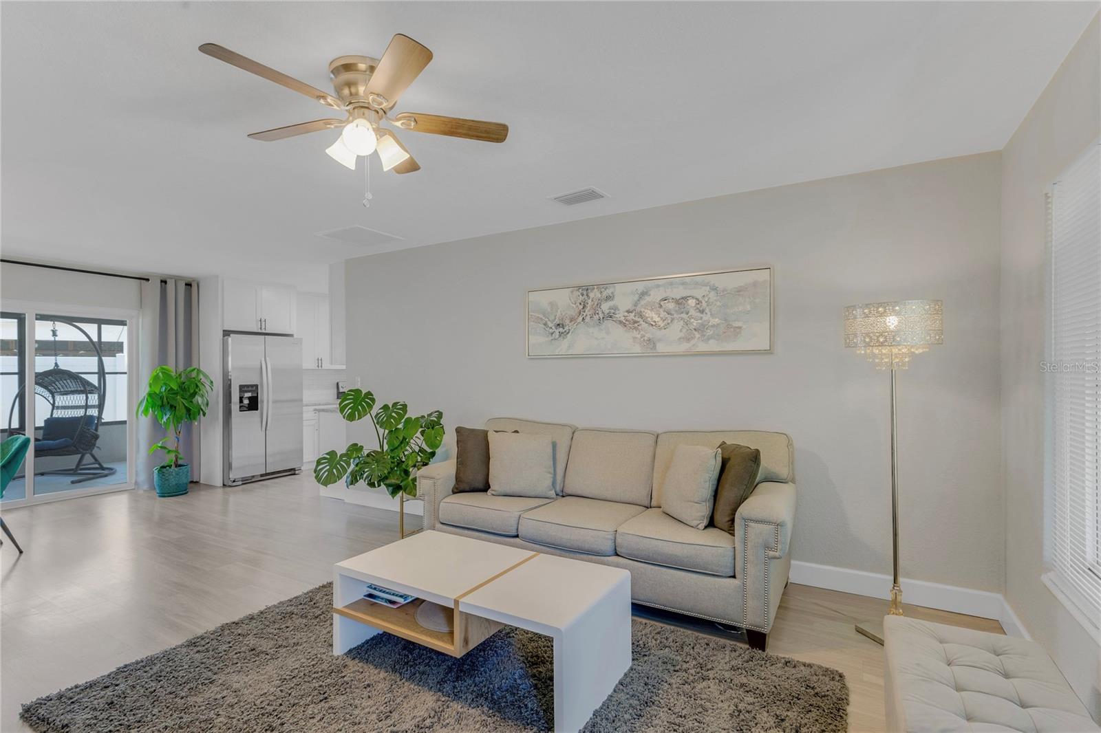 Image 4 of 38 For 5591 15th Avenue N