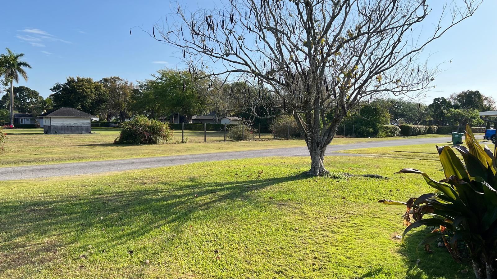 Image 33 of 67 For 16770 297th Terrace