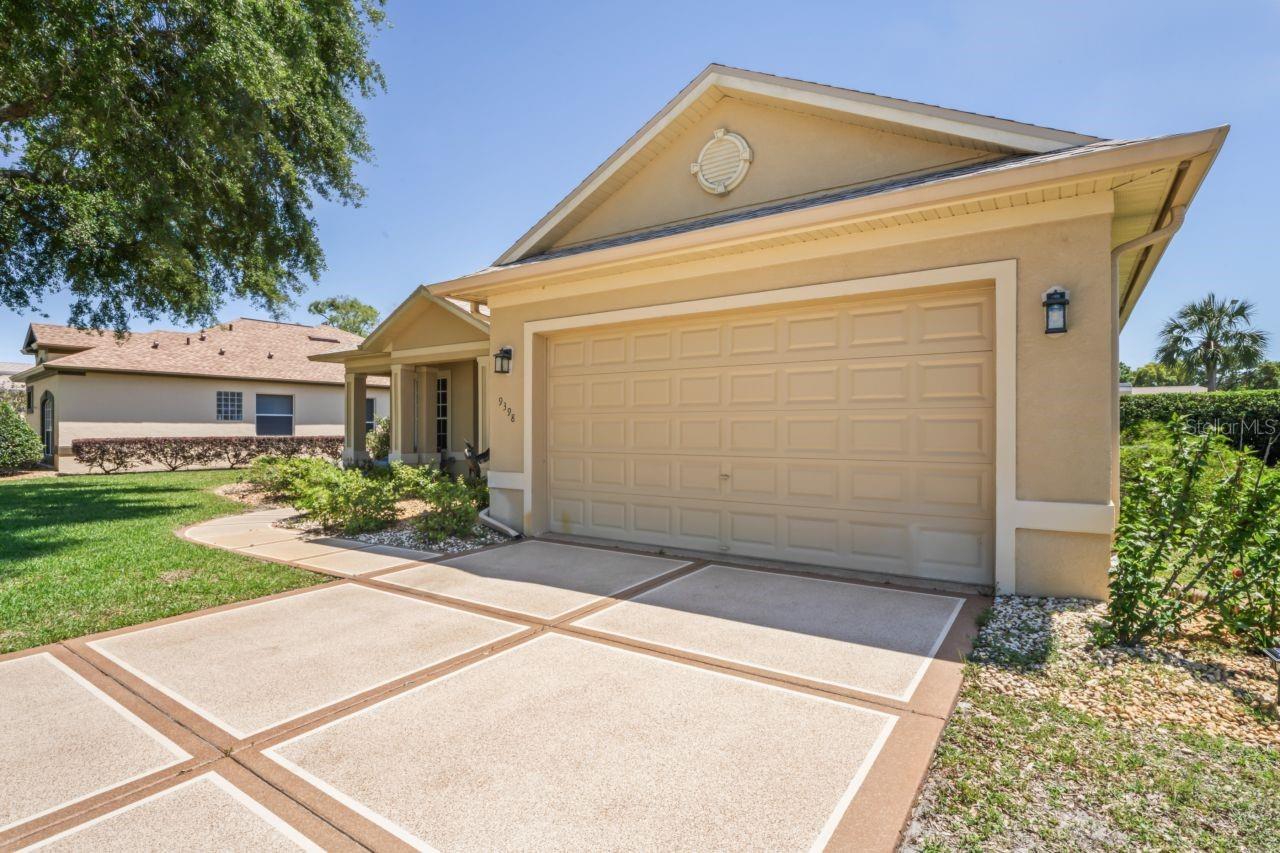 Image 50 of 85 For 9398 Burnam Drive