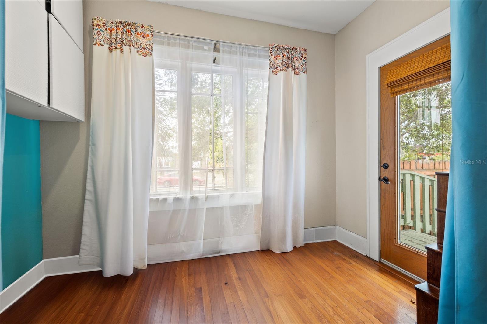Image 12 of 33 For 3301 6th Avenue N