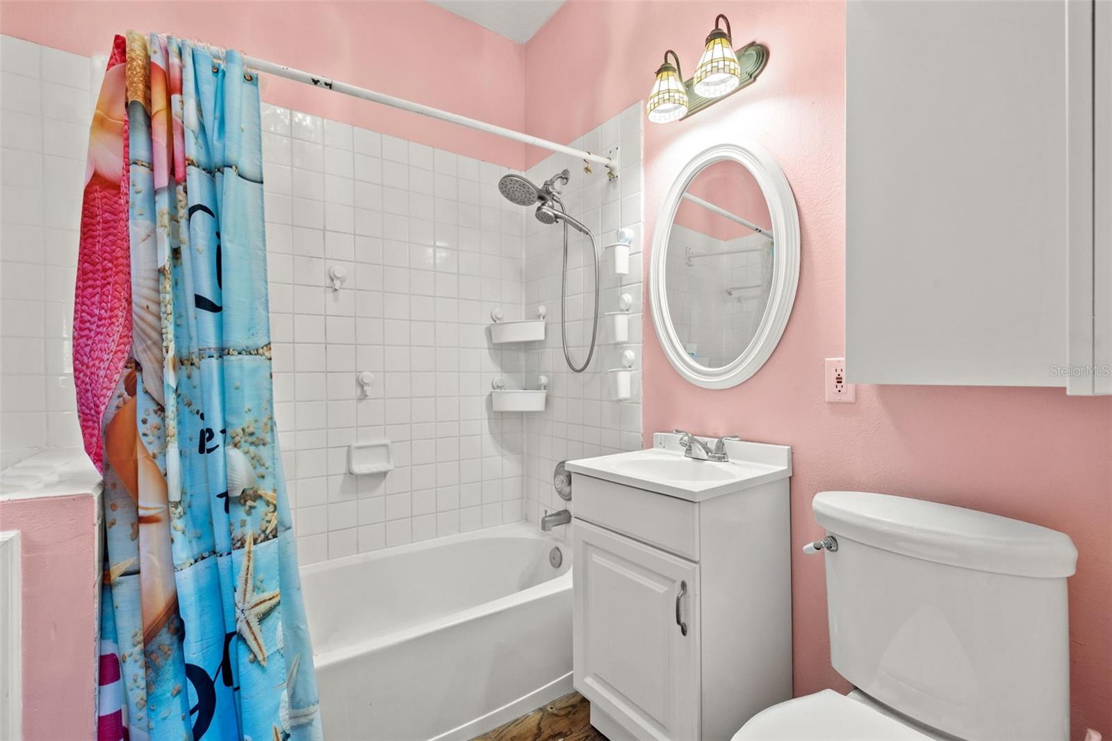 Image 23 of 33 For 3301 6th Avenue N