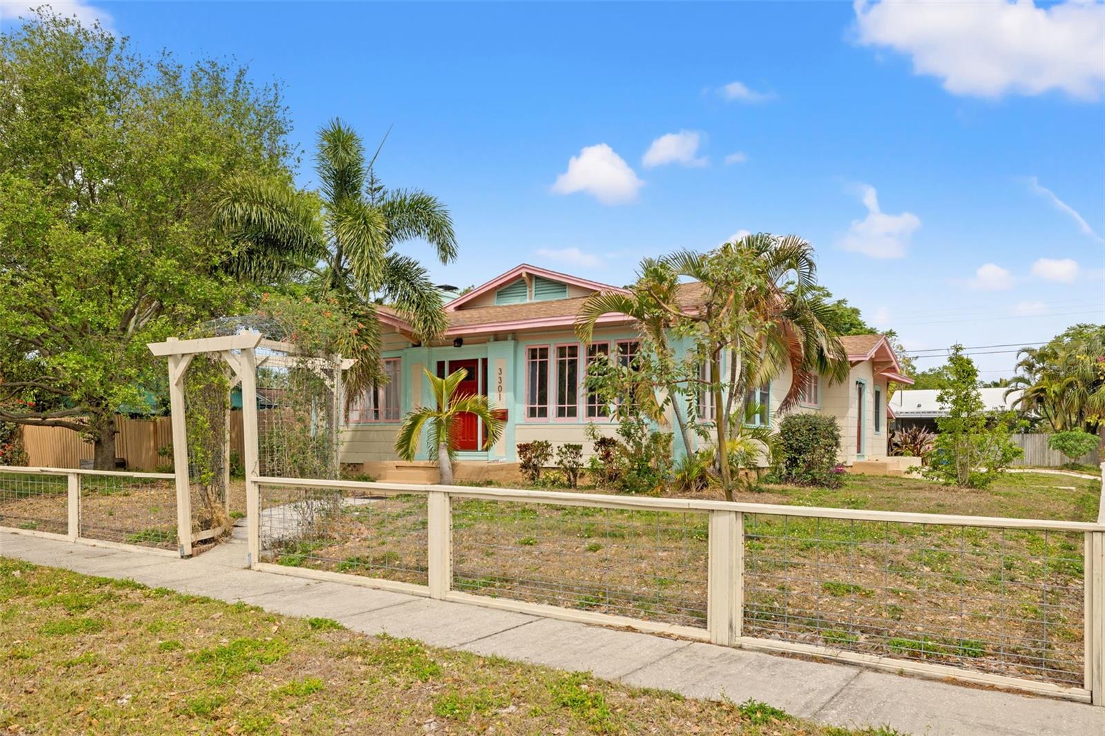 Image 3 of 33 For 3301 6th Avenue N