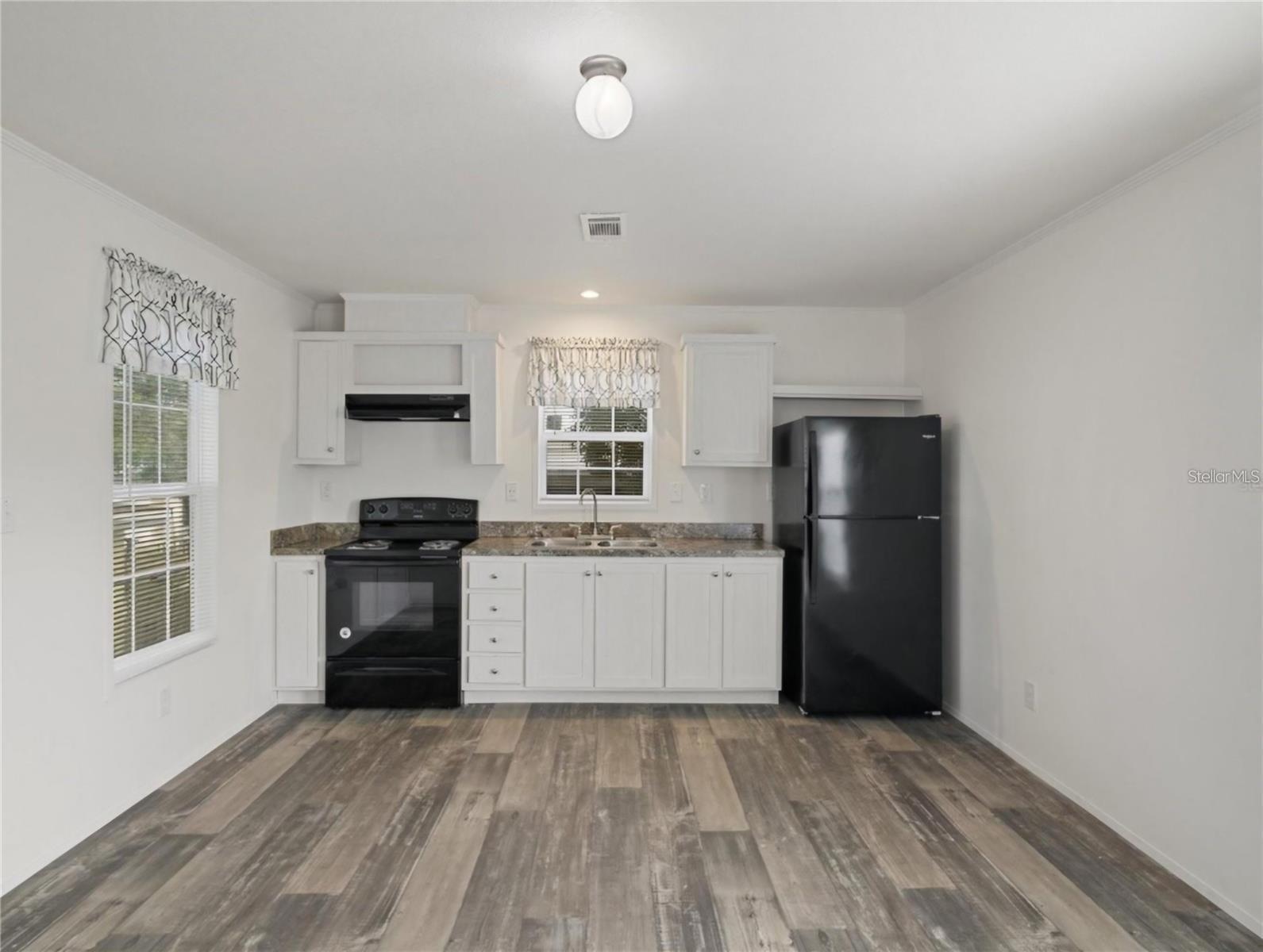 Image 7 of 17 For 1805 Shady Cove Drive