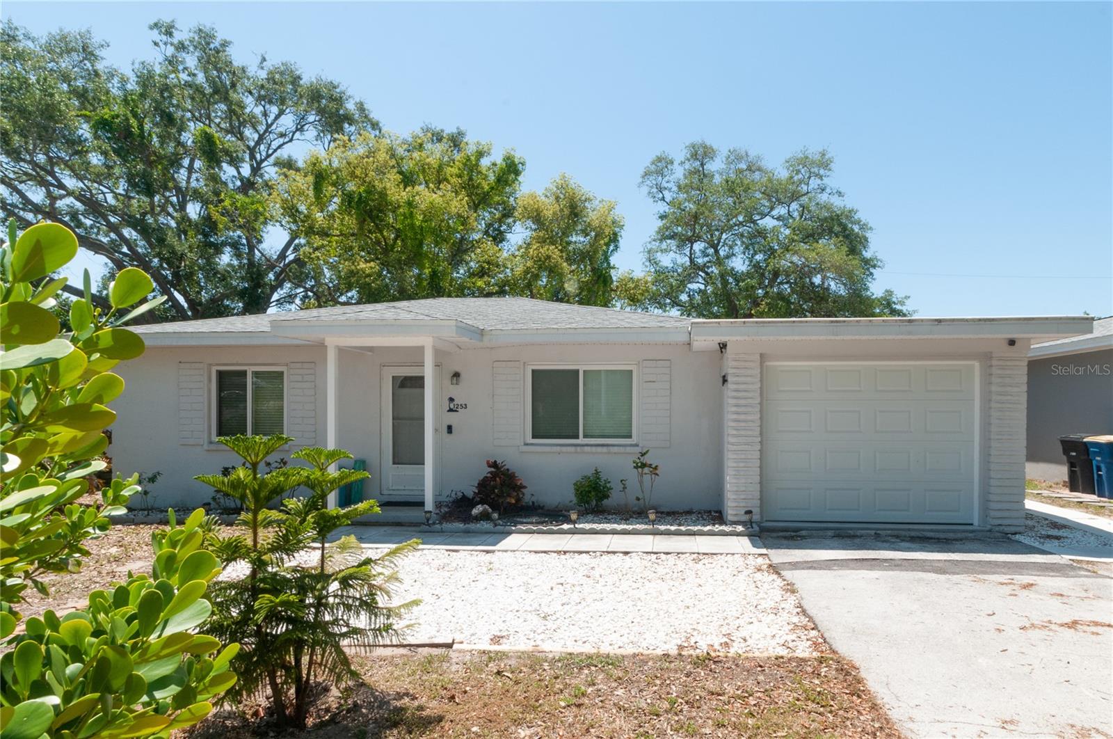 Details for 1253 Union Street, CLEARWATER, FL 33755