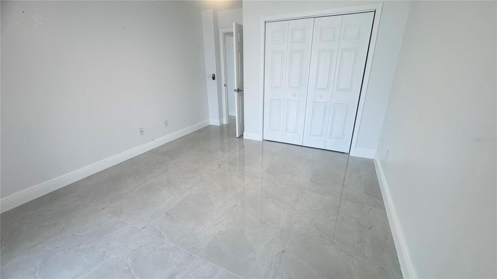 Image 11 of 24 For 2417 Cedarcrest Place