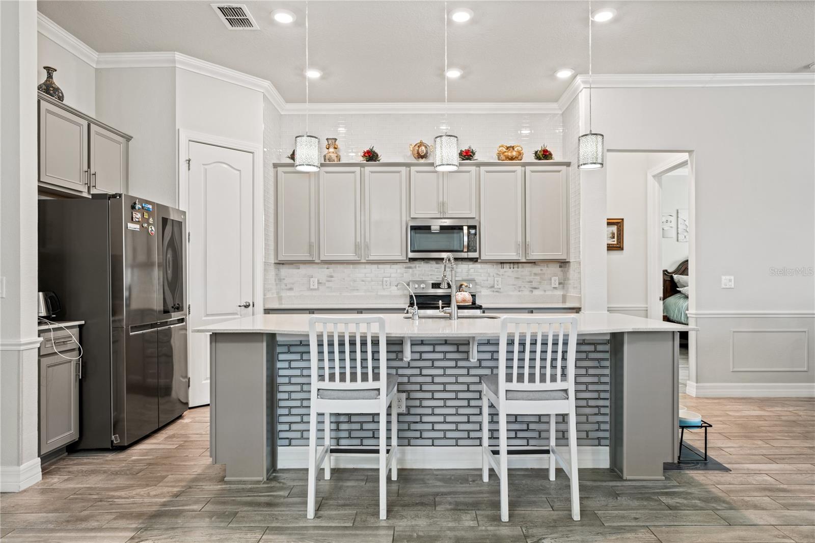 Image 13 of 57 For 10303 Malvasia Avenue