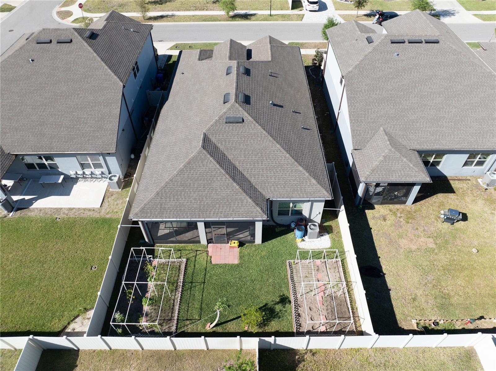 Image 43 of 57 For 10303 Malvasia Avenue