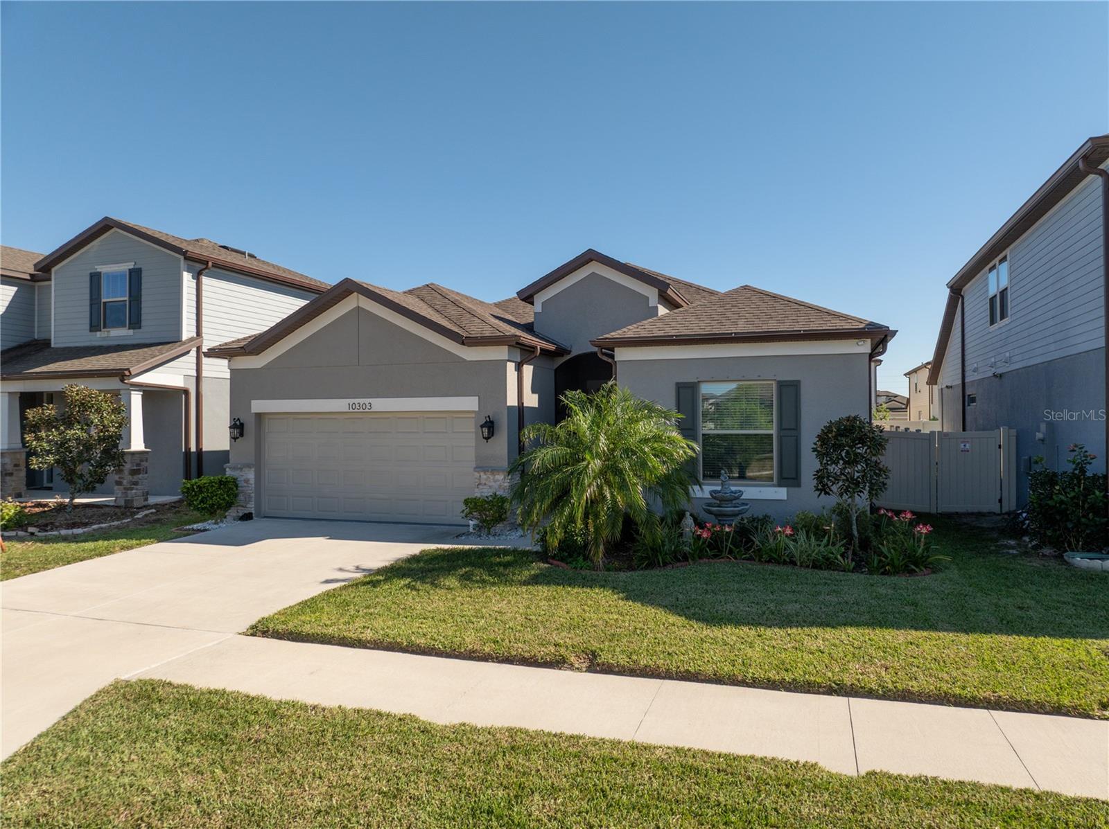 Image 5 of 57 For 10303 Malvasia Avenue