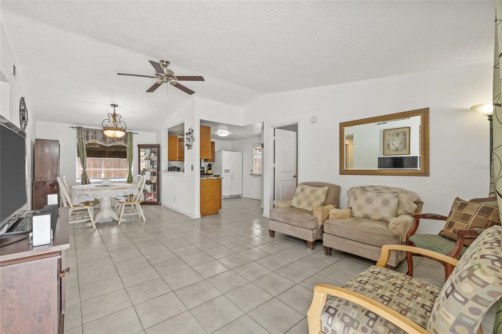 Image 12 of 48 For 9112 Suffield Court