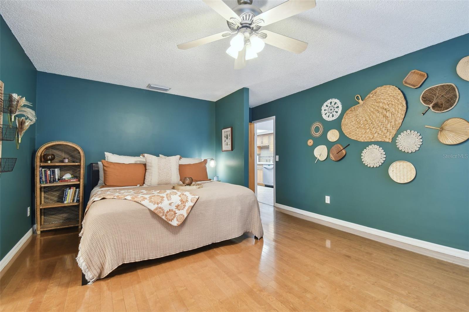 Image 16 of 45 For 13803 Cherry Brook Lane