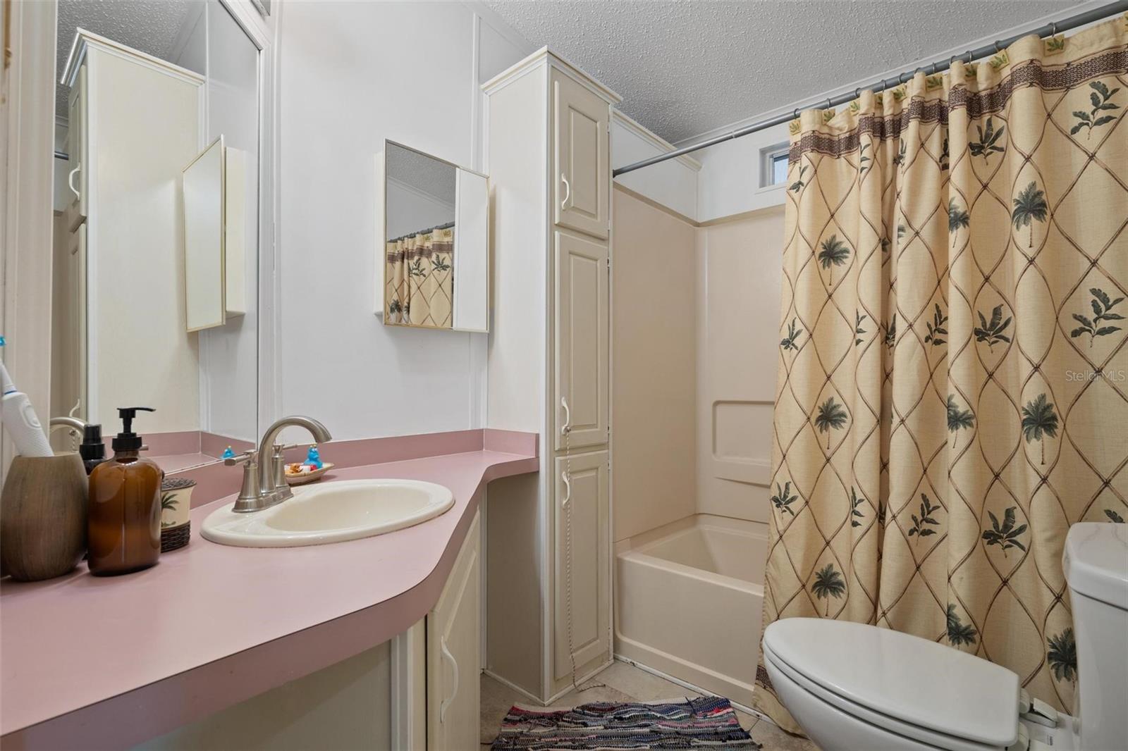 Image 13 of 47 For 505 Barbara Way